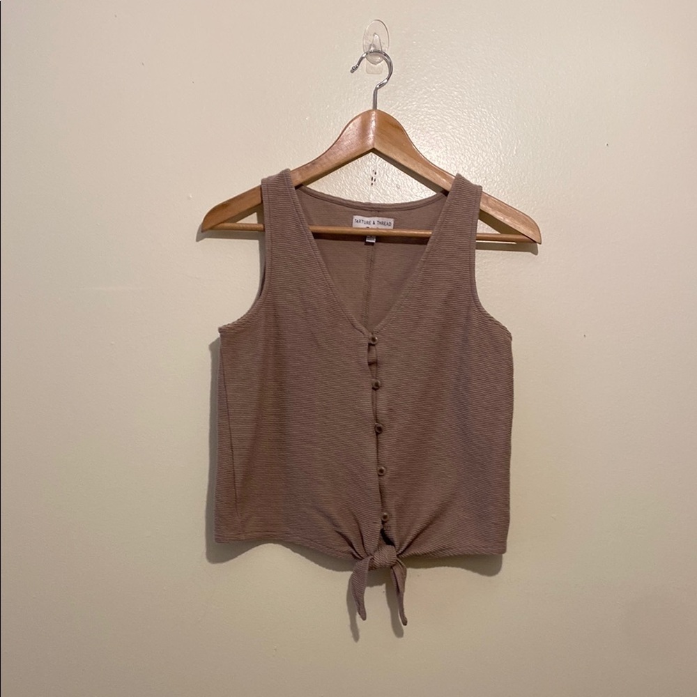 Madewell Women's Brown Button-Down Tank Top. Size S